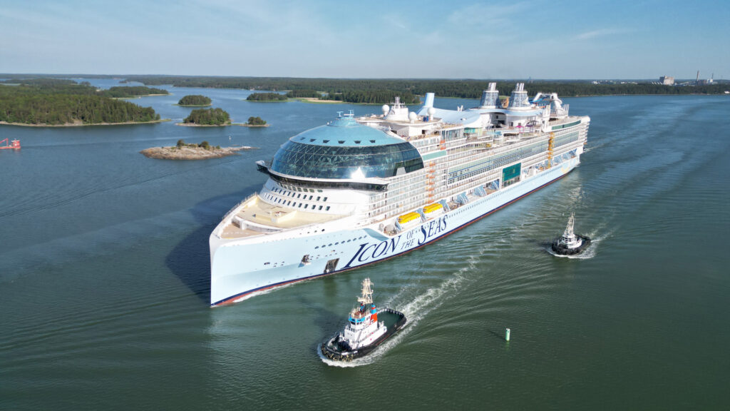 Takt in Shipbuilding: A Cabin Module Rolls Out Every 15 Minutes