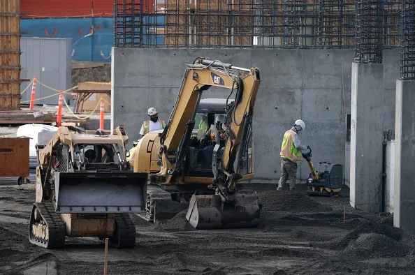 Construction job opening rate hits near-10-year low