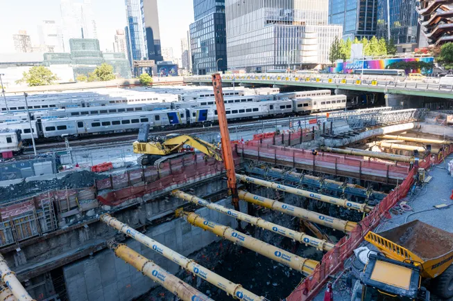 Gateway construction continues despite Trump’s claim of termination Gateway construction continues despite Trump’s claim of termination