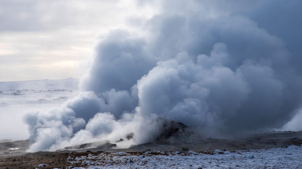 Going Underground May Save Contractors Time, Money and Energy: The Upside of Geothermal Heating and Cooling in Construction