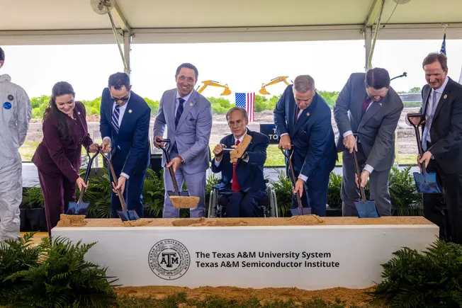 Texas A&M breaks ground on 6M semiconductor R&D facility Texas A&M breaks ground on 6M semiconductor R&D facility