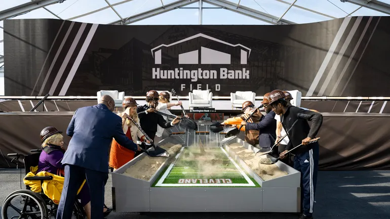 AECOM Hunt, Turner JV launch .4B Cleveland Browns stadium project